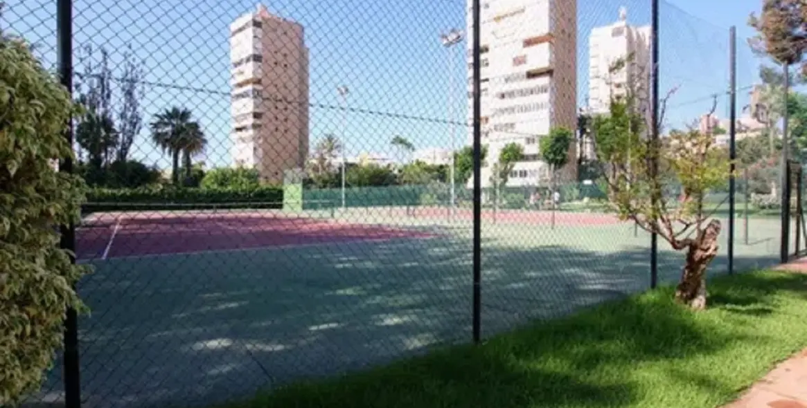 Продажа апартаментов на среднем этаже в Torremolinos 7