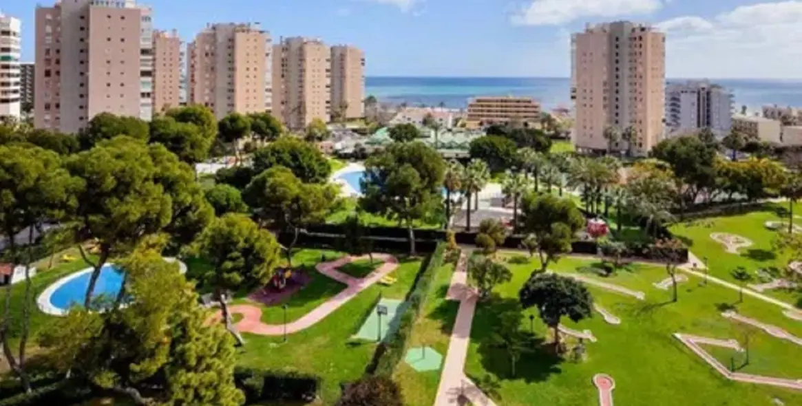 Продажа апартаментов на среднем этаже в Torremolinos 8