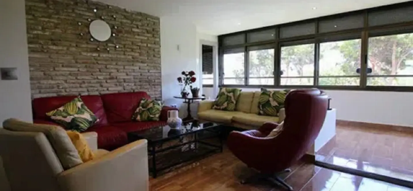 Sale of middle floor apartment in Torremolinos 1