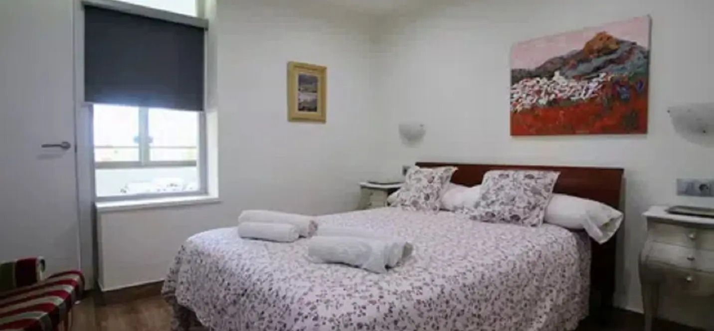 Sale of middle floor apartment in Torremolinos 3