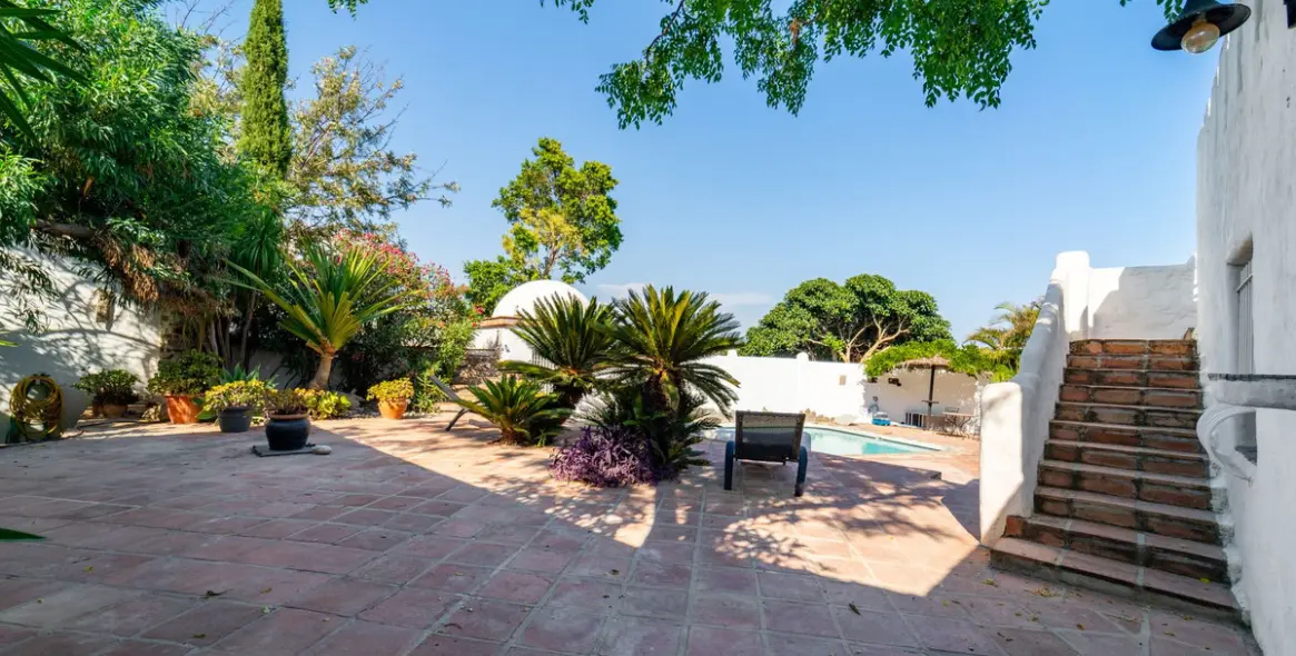 Sale of finca - cortijo in Almayate 30