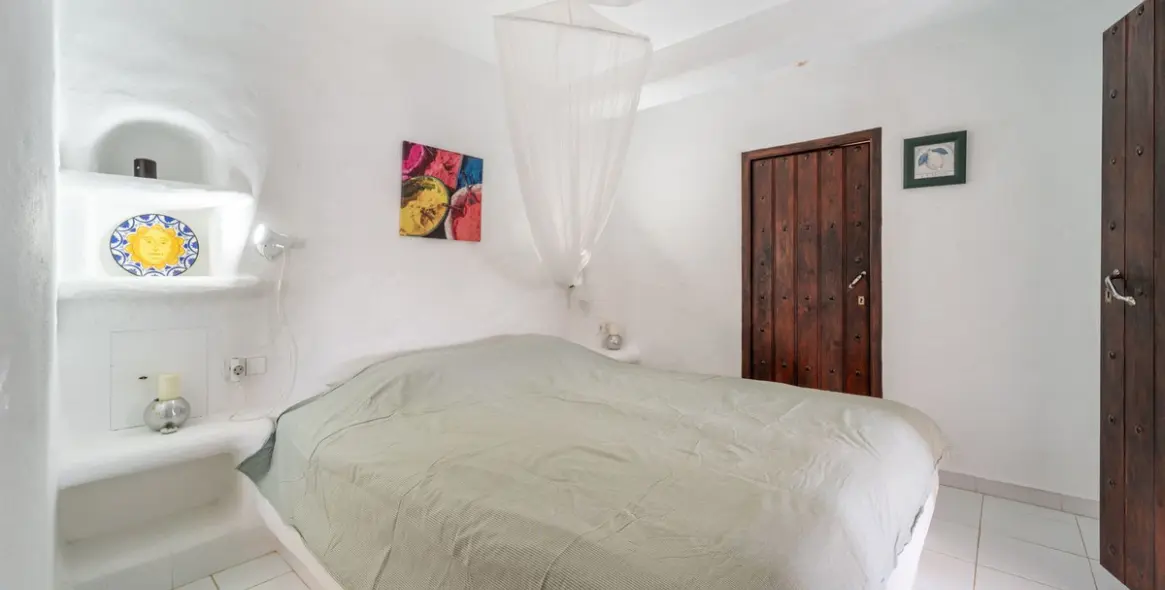 Sale of finca - cortijo in Almayate 40