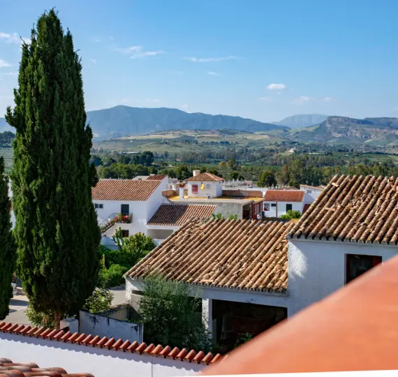 Venta de hostal en Pizarra
