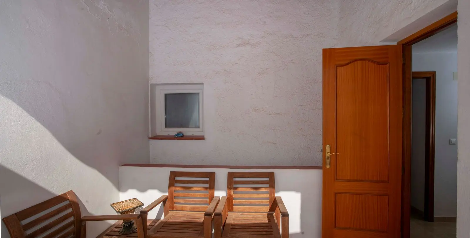 Sale of hostel in Pizarra 28