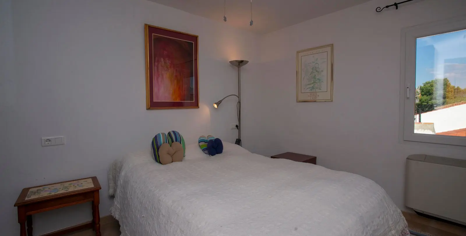 Sale of hostel in Pizarra 36