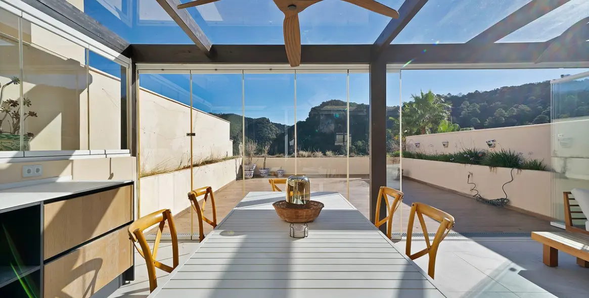 Sale of townhouse in Benahavís (district Benahavís) 2