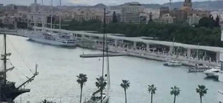 Venta de apartamento en planta media en Málaga Centro 0