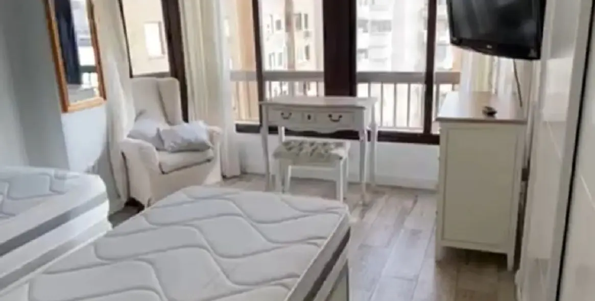 Продажа апартаментов на среднем этаже в Málaga Centro 3