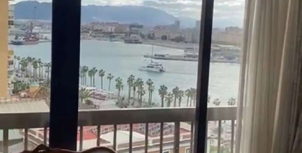Продажа апартаментов на среднем этаже в Málaga Centro 4