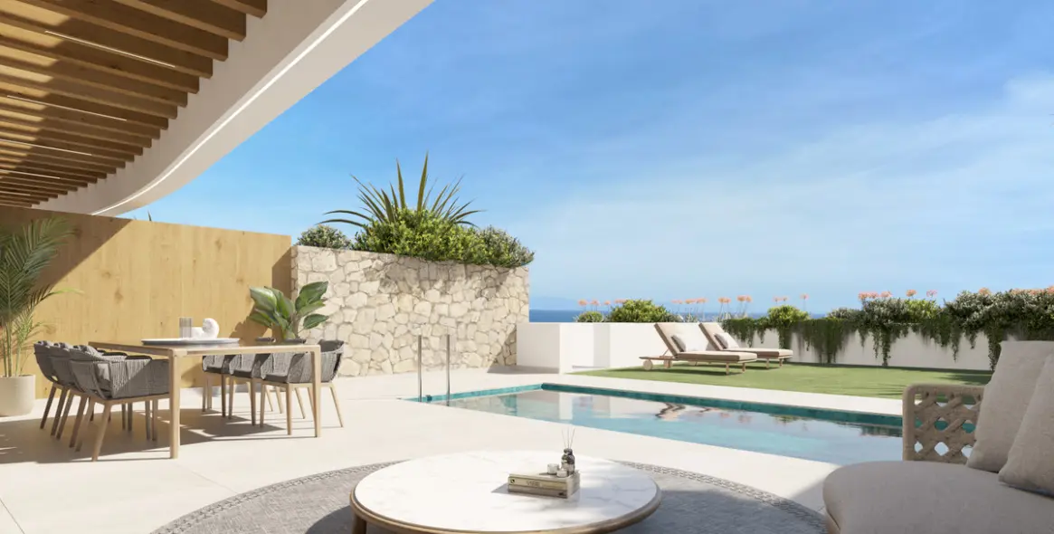 Продажа апартаментов на первом этаже в Mijas Costa 11