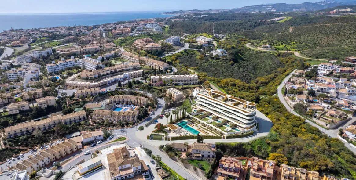Продажа апартаментов на первом этаже в Mijas Costa 15