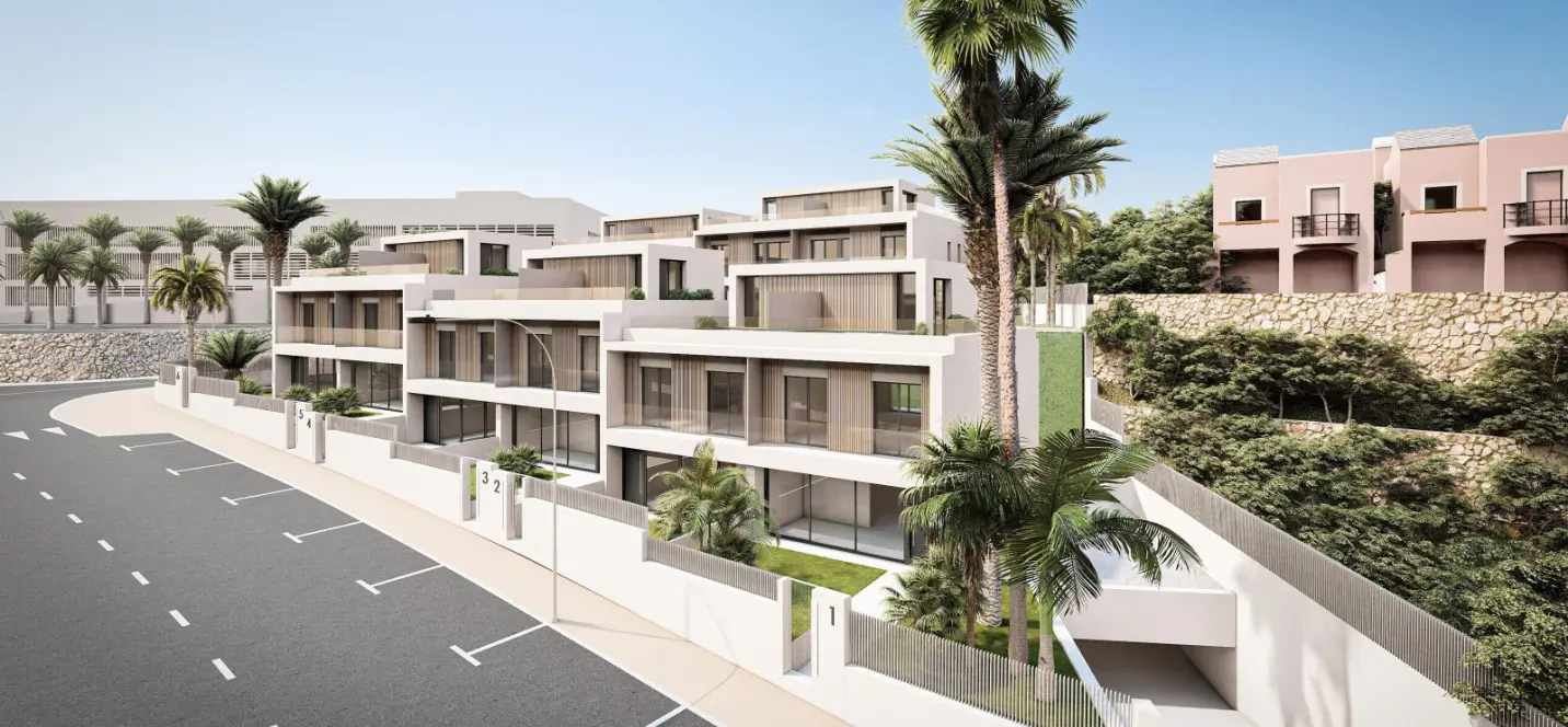 Sale of semi-detached house in Estepona 0