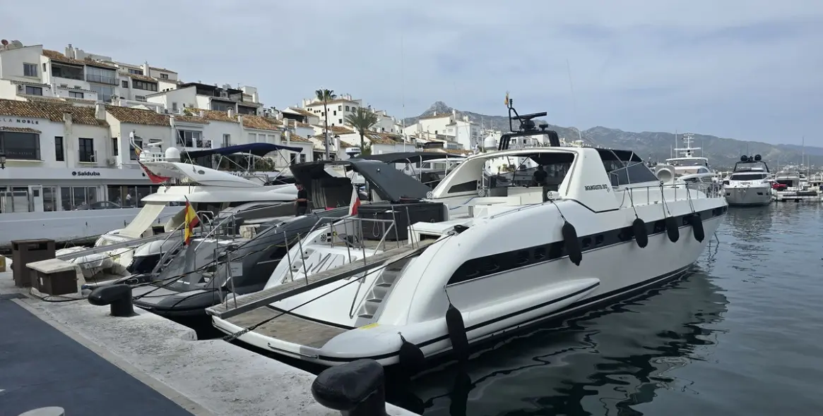 Продажа объекта в Puerto Banús 2