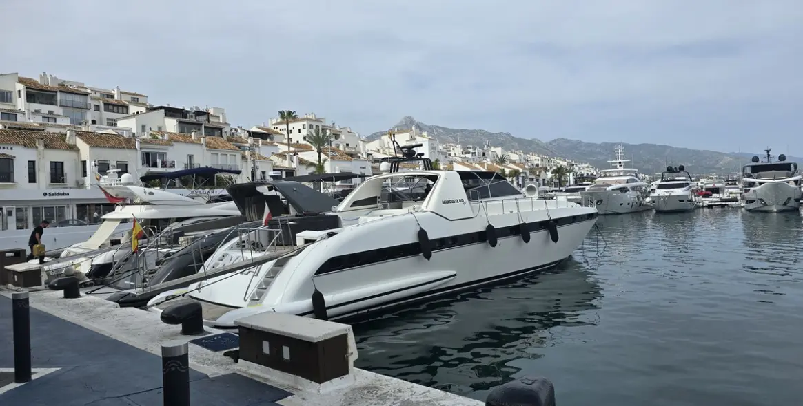 Продажа объекта в Puerto Banús 3