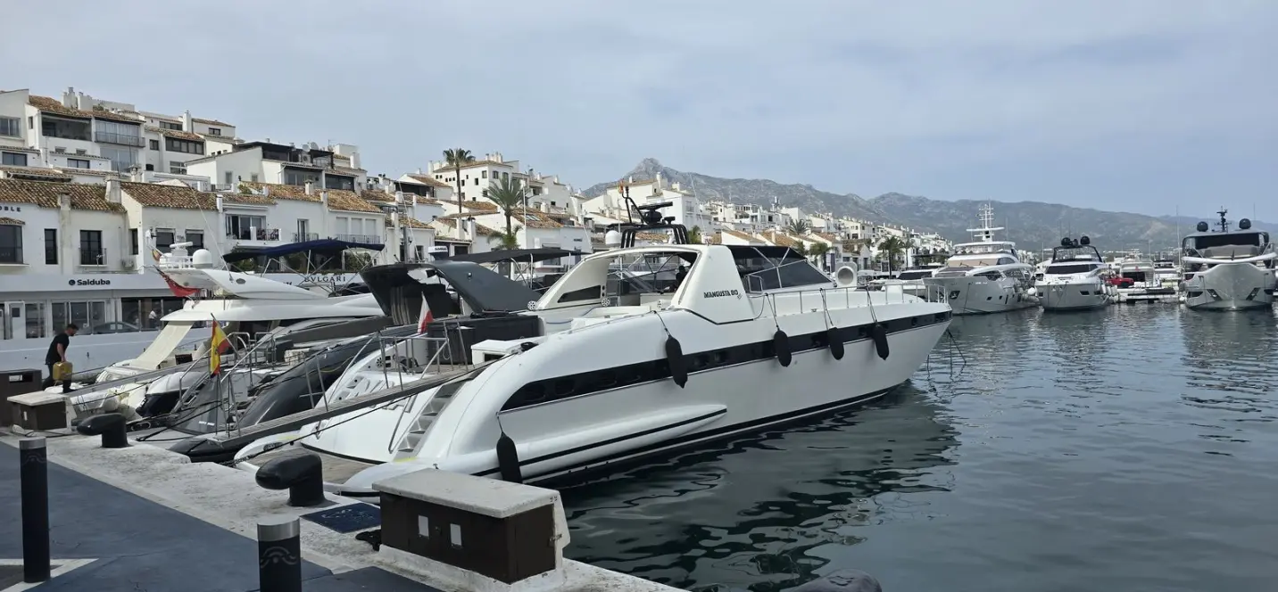 Sale of other in Puerto Banús 2