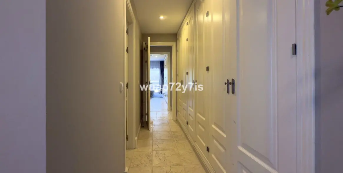 Venta de apartamento en planta baja en Estepona 22