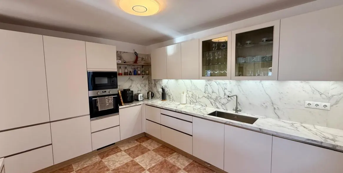 Продажа  отдельно стоящей виллы в Torreguadiaro 7