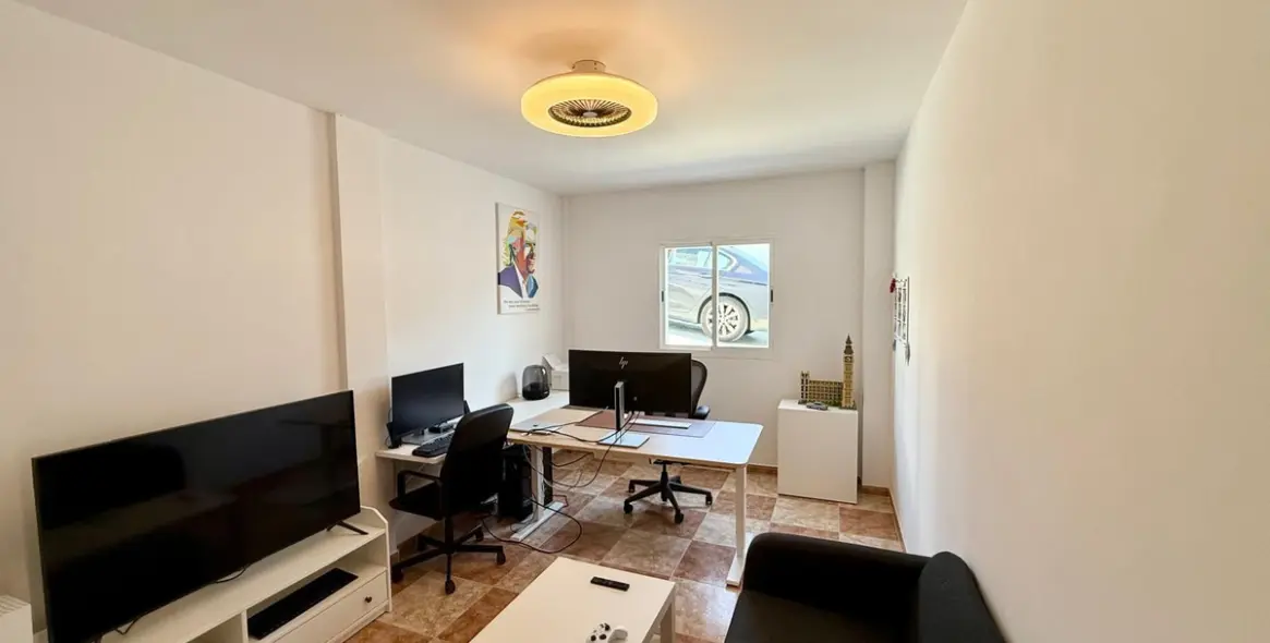 Продажа  отдельно стоящей виллы в Torreguadiaro 16