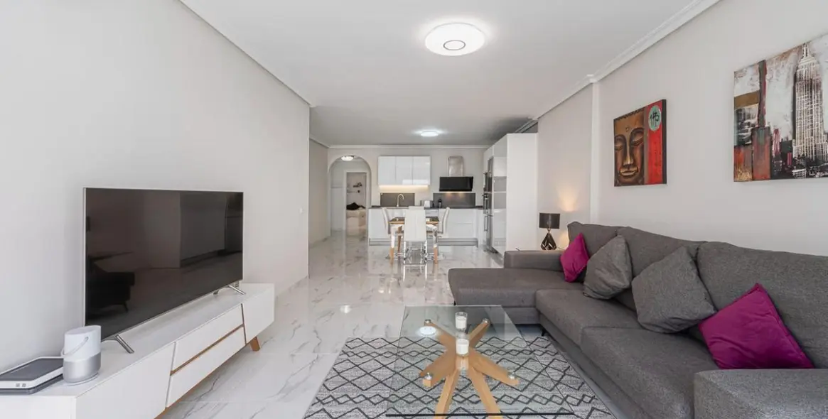 Продажа апартаментов на первом этаже в Nueva Andalucía 6