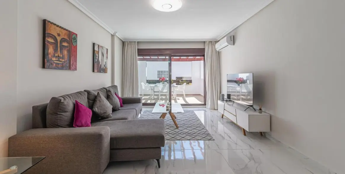 Продажа апартаментов на первом этаже в Nueva Andalucía 11