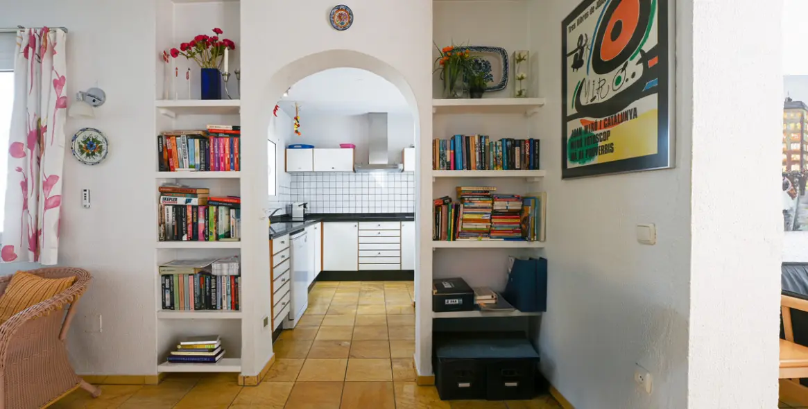 Sale of detached villa in Cerros del Aguila 12