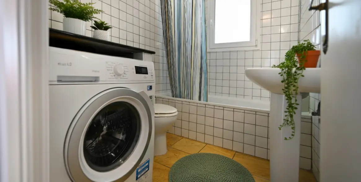 Sale of detached villa in Cerros del Aguila 17