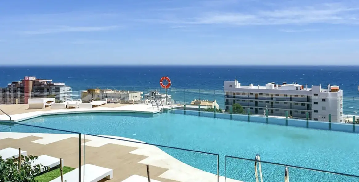 Продажа апартаментов на среднем этаже в Carvajal 6