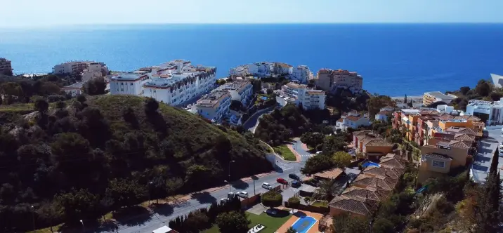 Продажа  жилого участка в Benalmadena Costa 0