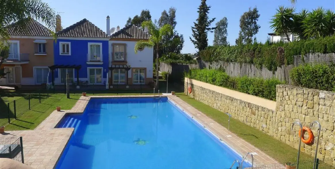 Продажа таунхауса в Aloha 2