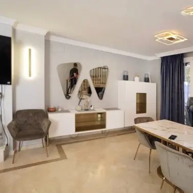 Venta de adosado en Aloha