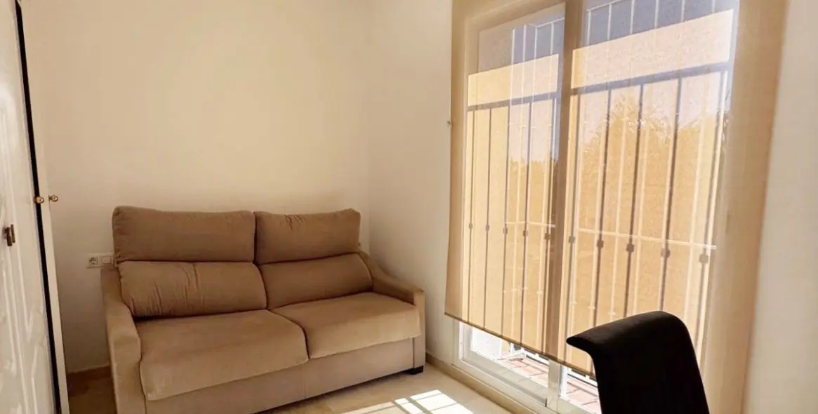 Venta de adosado en Aloha 16