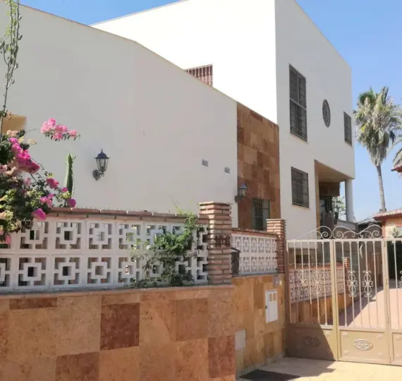 Venta de villa independiente en Estacion de Cartama