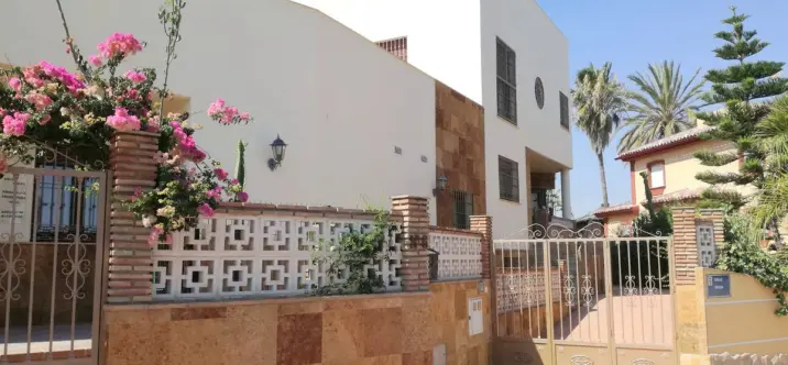 Venta de villa independiente en Estacion de Cartama 0