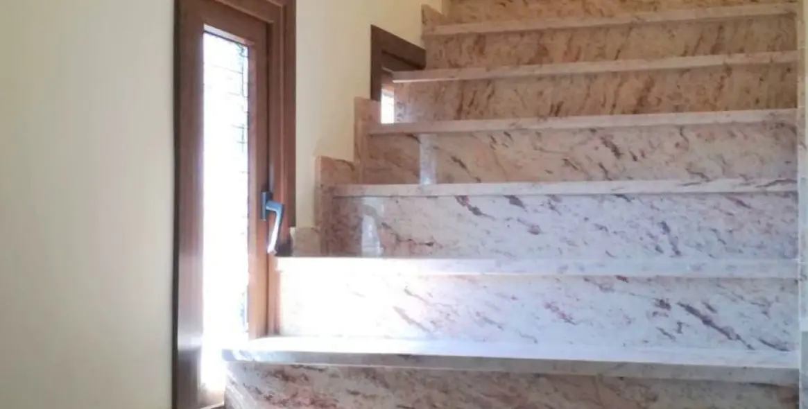 Sale of detached villa in Estacion de Cartama 10