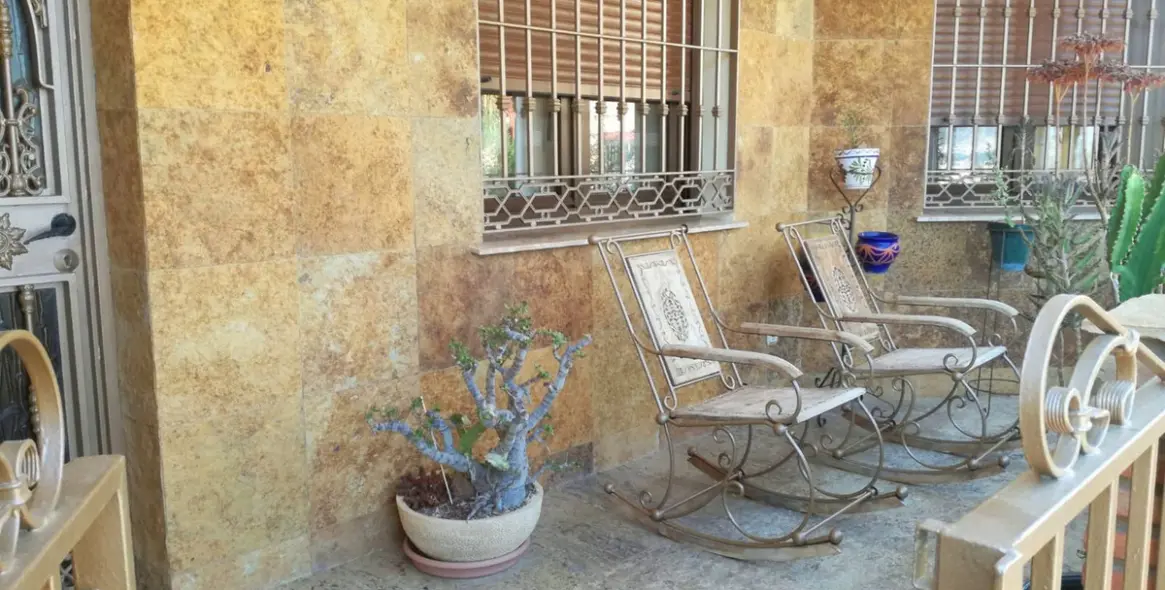 Sale of detached villa in Estacion de Cartama 31