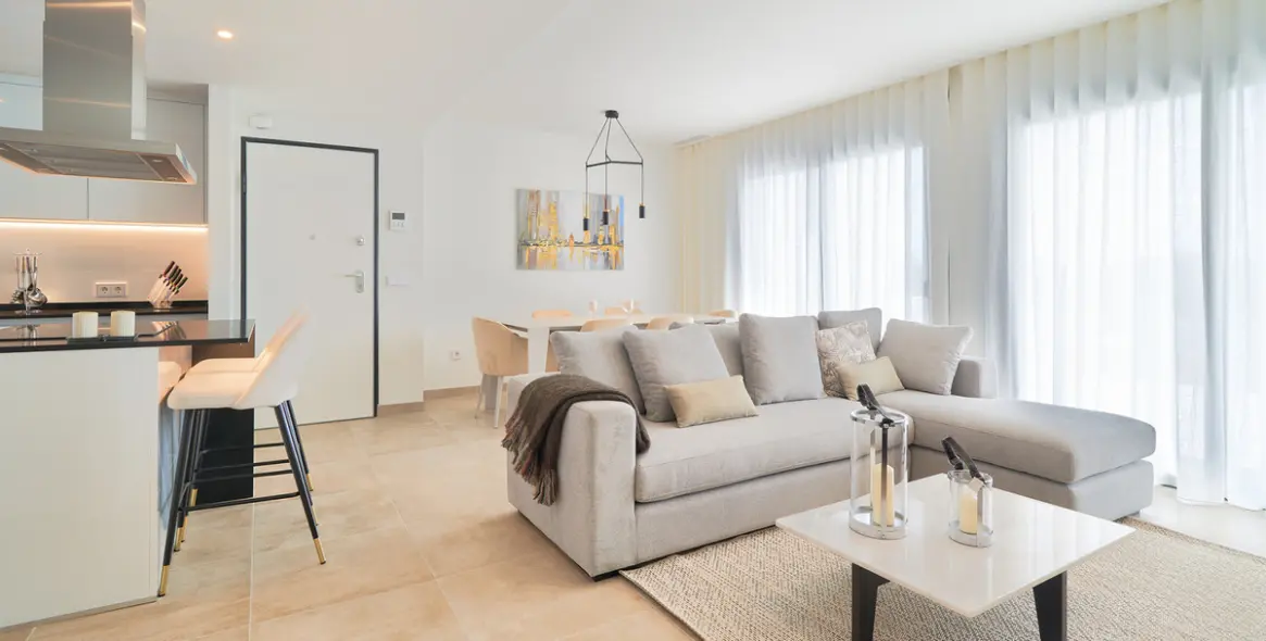 Продажа апартаментов на первом этаже в Estepona 18