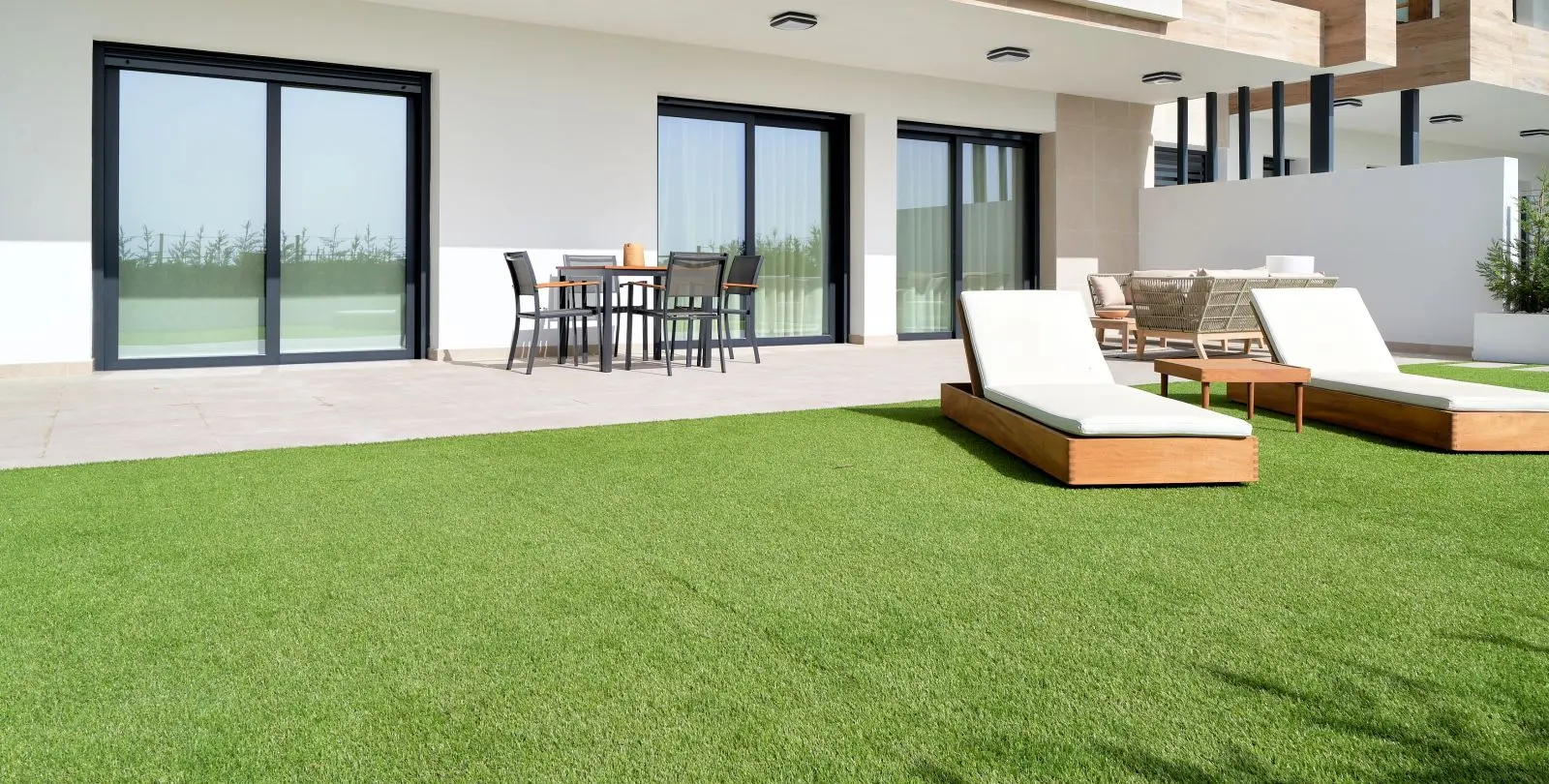 Sale of ground floor apartment in Estepona 19