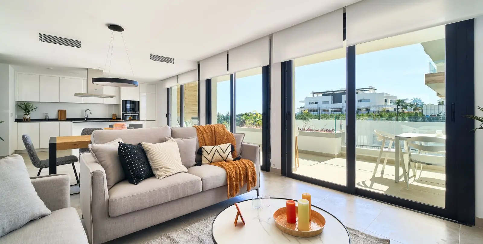 Sale of ground floor apartment in Estepona 30