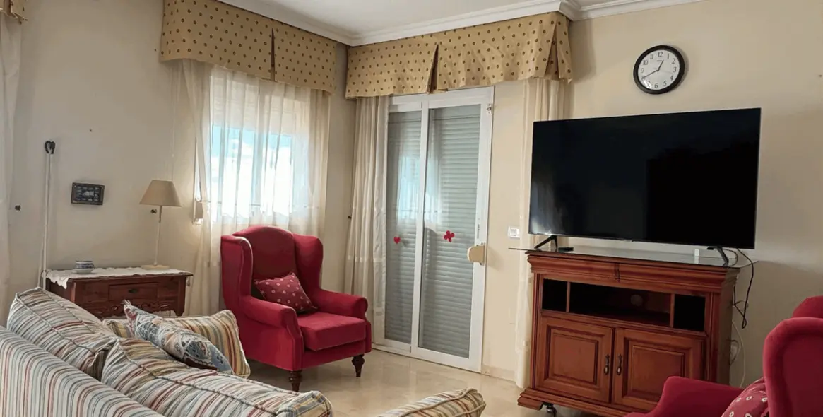 Продажа апартаментов на среднем этаже в Fuengirola 3