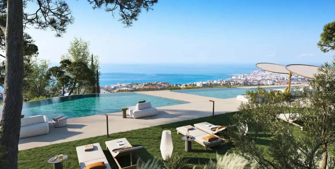 Sale of middle floor apartment in Fuengirola 14