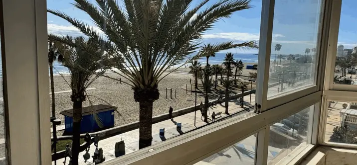 Продажа апартаментов на среднем этаже в Fuengirola 0