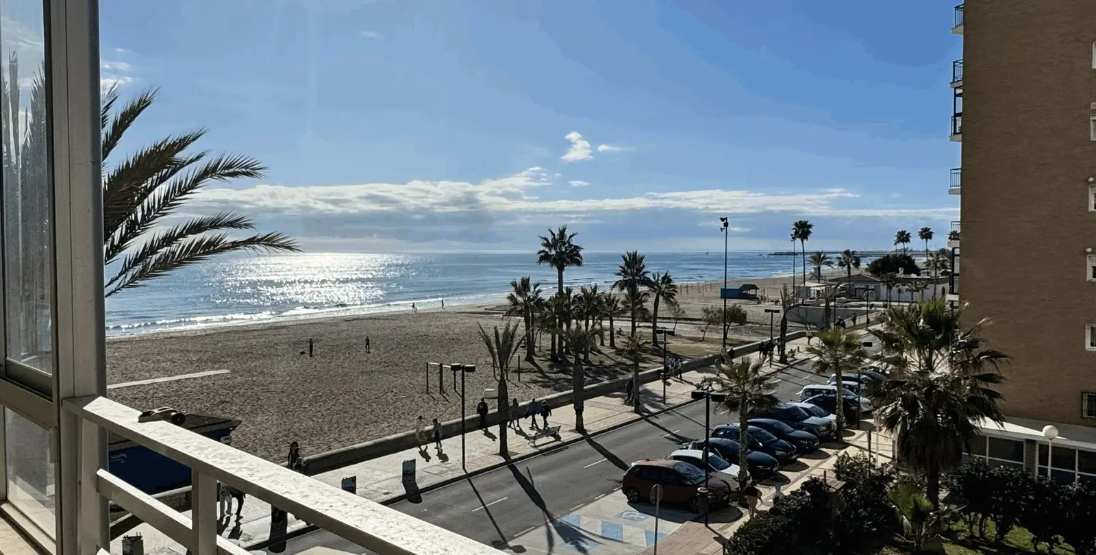 Sale of middle floor apartment in Fuengirola 8