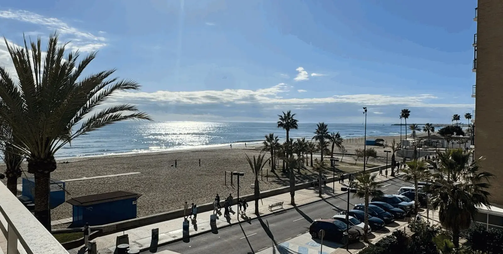 Sale of middle floor apartment in Fuengirola 9