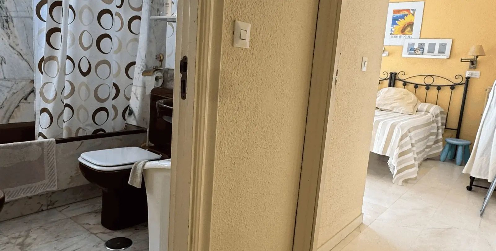 Sale of middle floor apartment in Fuengirola 17