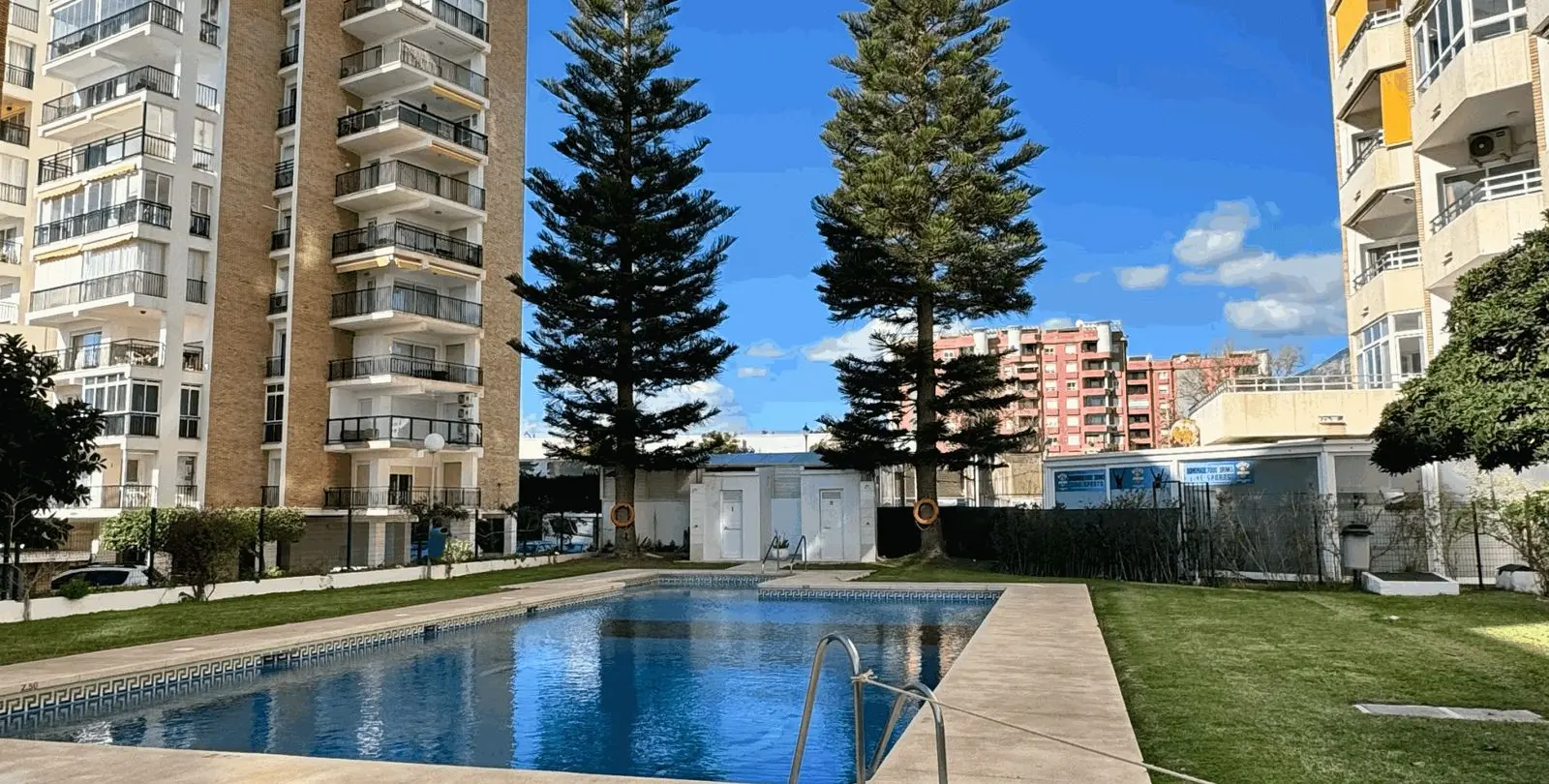 Продажа апартаментов на среднем этаже в Fuengirola 21