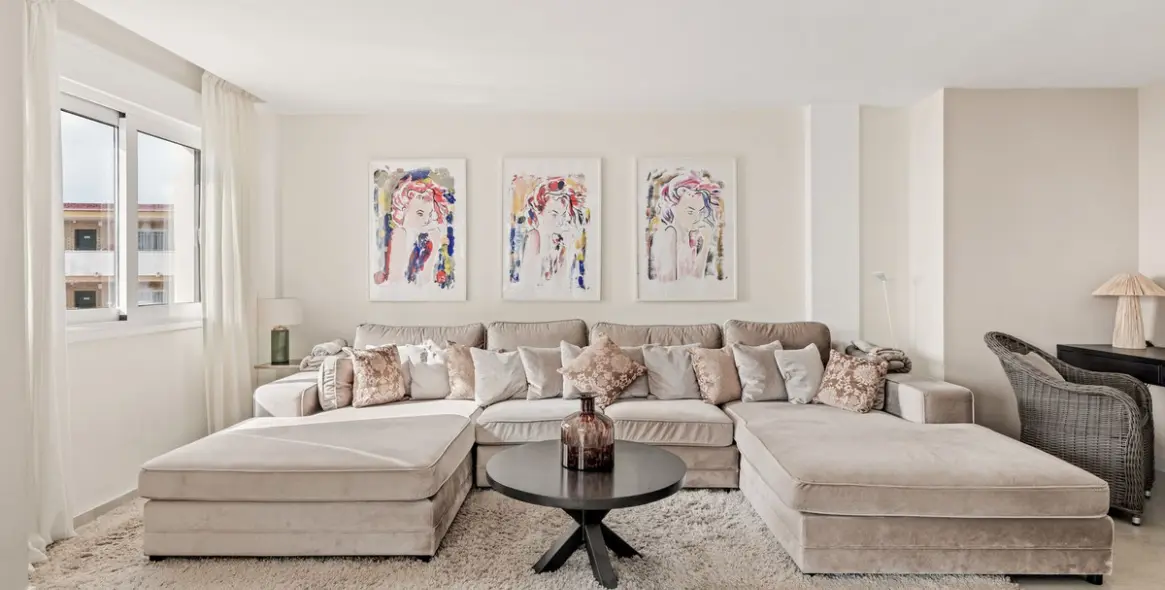 Sale of middle floor apartment in Torremolinos 5