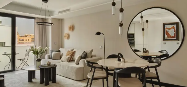 Sale of middle floor apartment in Marbella 0