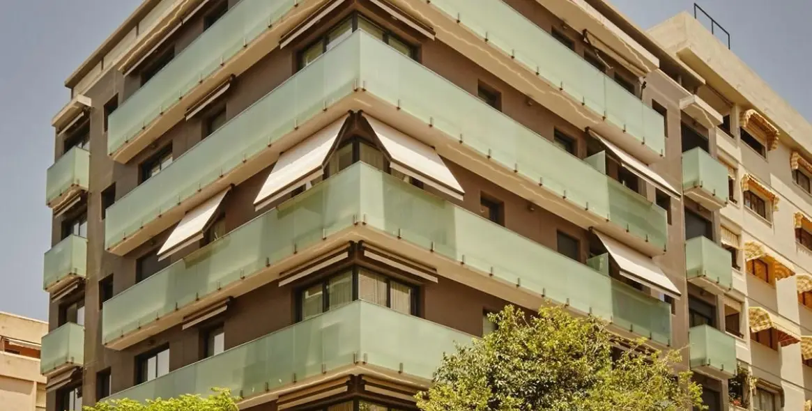 Sale of middle floor apartment in Marbella 15