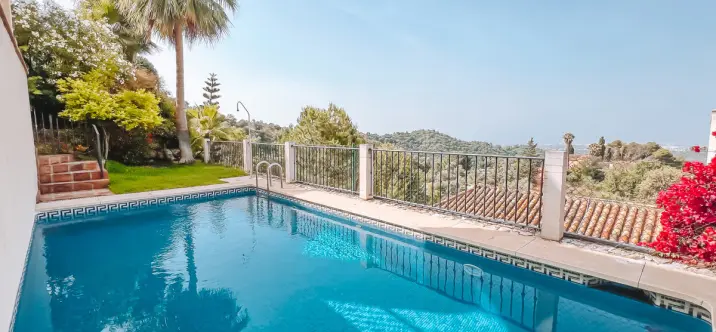 Oтдельно стоящая вилла R5113822 2