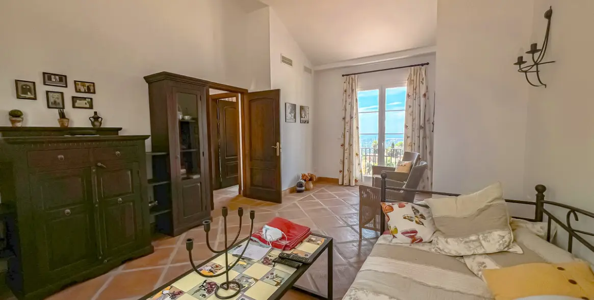 Продажа  отдельно стоящей виллы в Marbella (район Marbella) 9